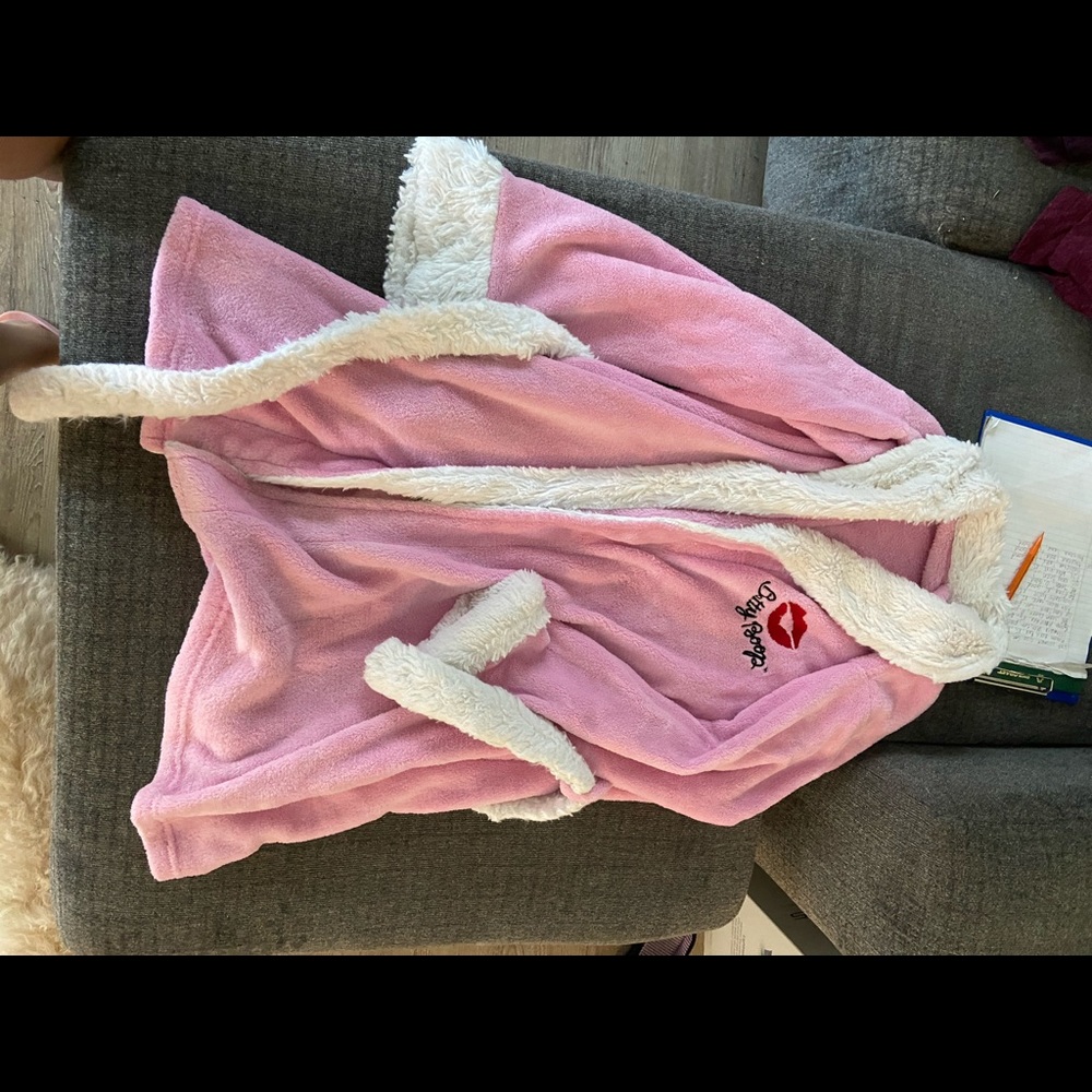 pink betty boop bath robe size medium
